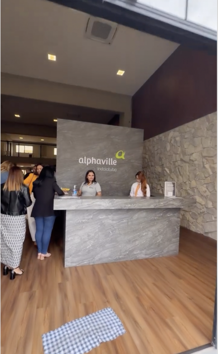 Reunião De Alinhamento – Alphaville