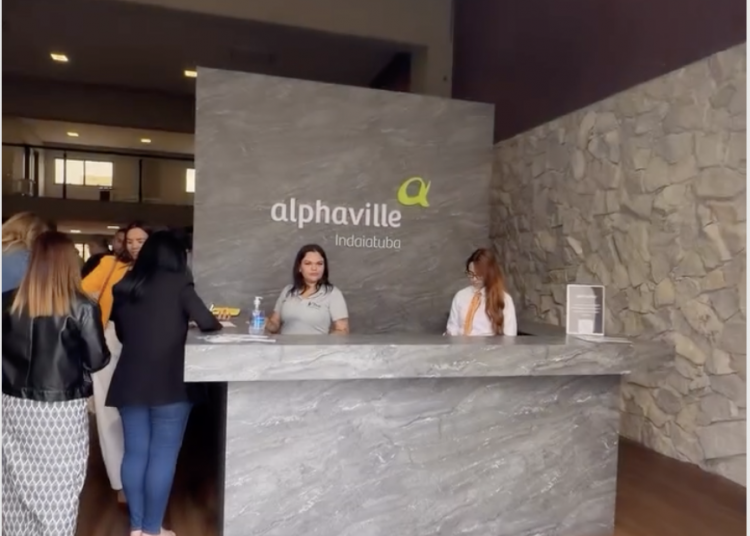 Reunião De Alinhamento – Alphaville